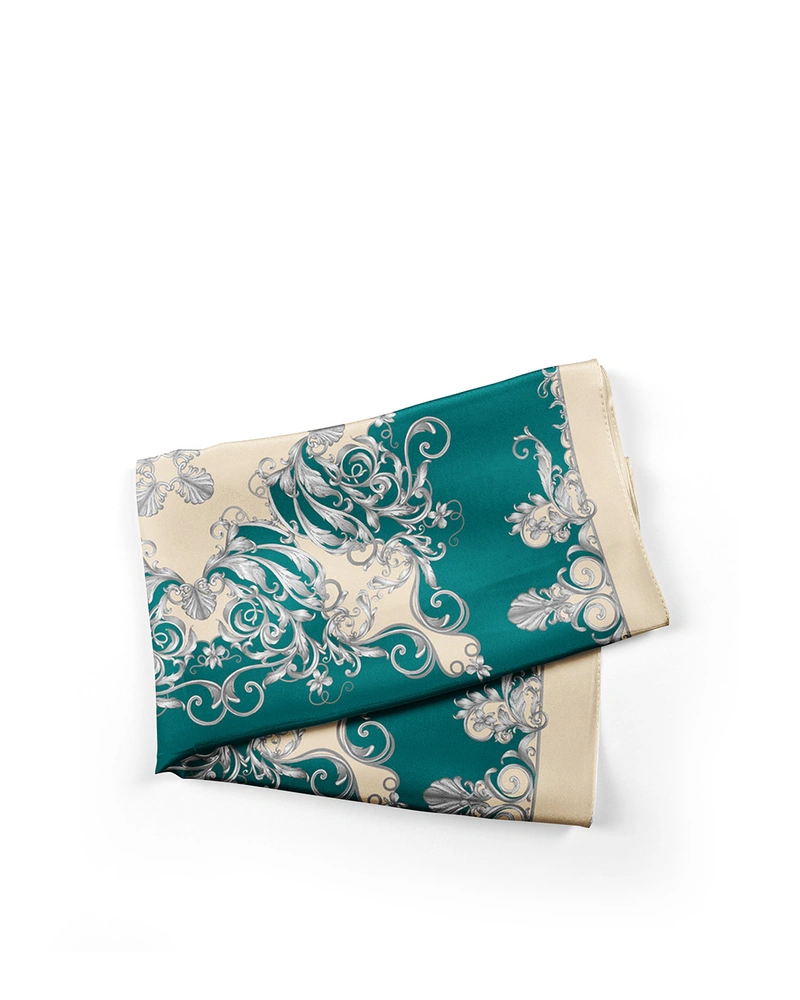 Scarf in petrol green and ecru, with a wool blend | Scarfs