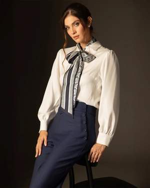 Silk twilly scarf in dark blue and ecru | Scarfs - 1