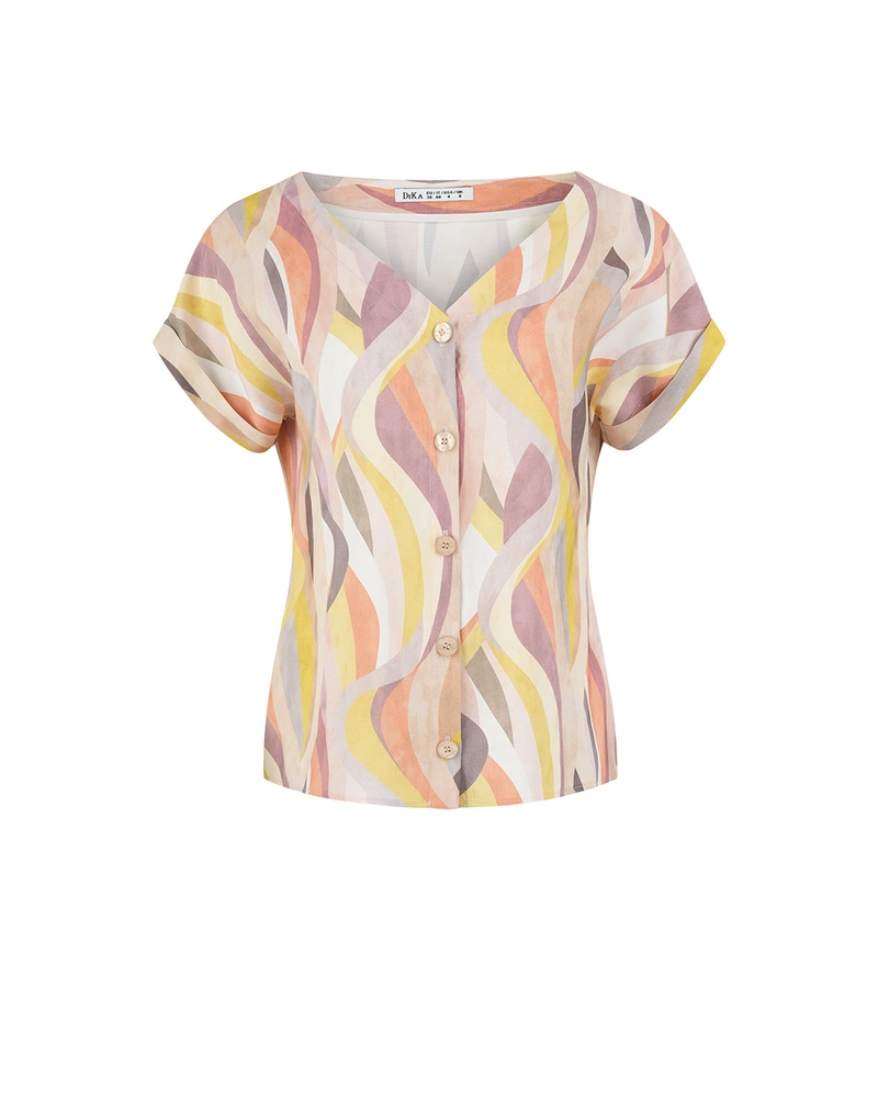Spring short-sleeve shirt with a stylized motif in earthy pastel tones | Shirts