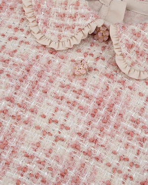 Stylish pink-beige bouclé tweed blouse with a decorative collar | Blouses | Dika.bg - 4 Stylish pink-beige bouclé tweed blouse with a decorative collar | Blouses - 4
