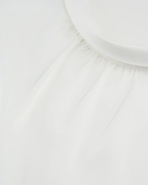 White business blouse with long sleeves and elegant rounded rolled collar | | Dika.com - 2 White business blouse with long sleeves and elegant rounded rolled collar | - 2