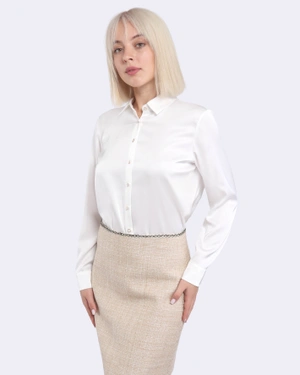 White women's shirt with an elegant silhouette | Shirts - 1