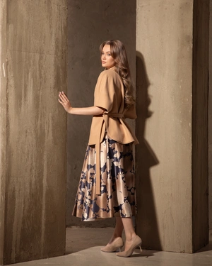 Women's belted wool coat in a camel shade | Outerwear - 2