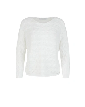 Women's fine knitted sweater with a metallic effect in white | Pullovers | Dika.ge Women's fine knitted sweater with a metallic effect in white | Pullovers