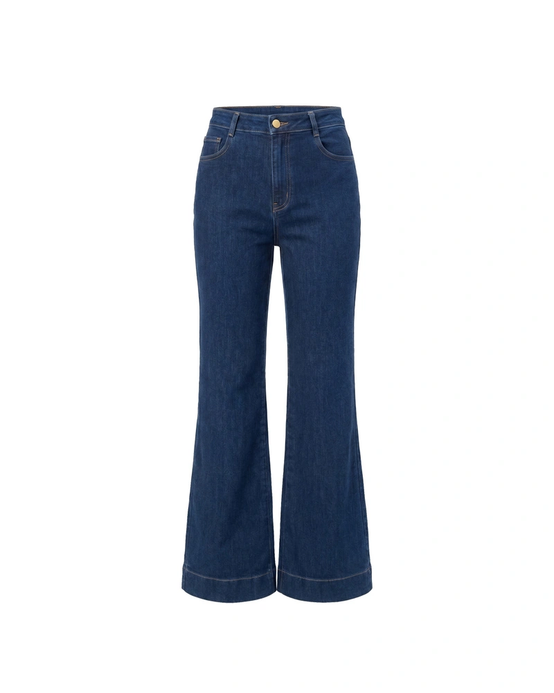Women's straight-leg jeans in classic blue denim | Denim